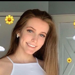 Meet your Posher, Brianna